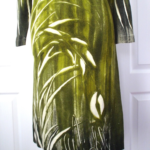 Vintage Chic: GREEN Graphic Print Sweater Knit Dress S - Picture 3 of 12